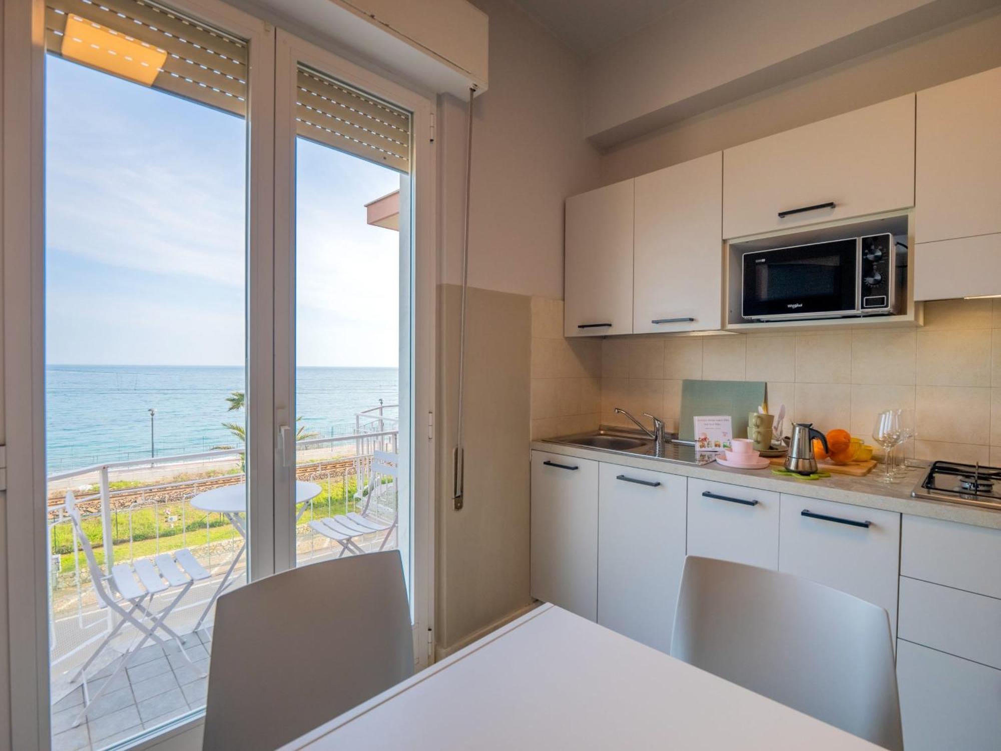 Babyaccommodation Family Panoramic Iii Apartment