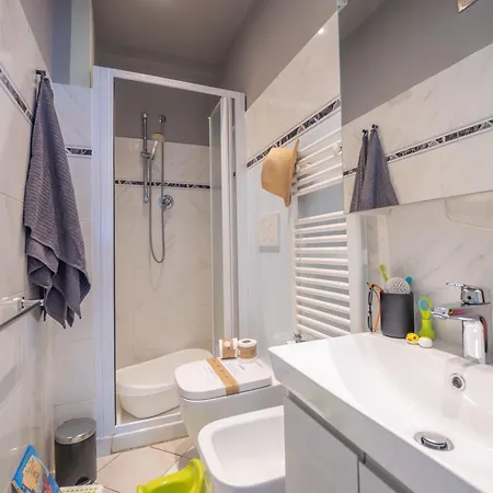 Babyaccommodation Family Panoramic III Pietra Ligure Exterior photo
