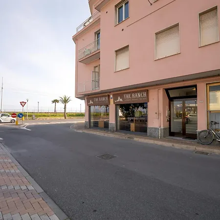 Babyaccommodation Family Panoramic III Pietra Ligure Exterior photo
